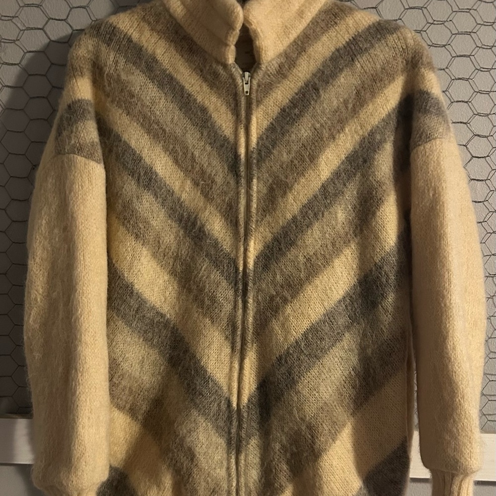Hilda Ltd Cozy Cream and Gray Striped Zip-Up Sweater Size XS